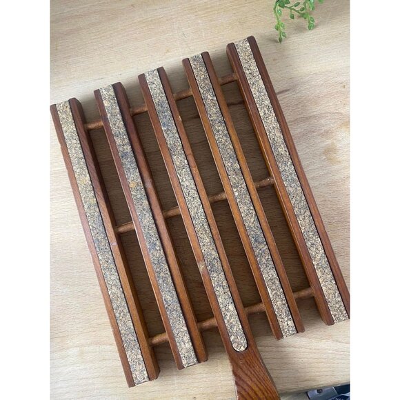 Vintage Sweden Wood and Cork Trivet With Handle Rustic Kitchen Decor - Picture 5 of 5